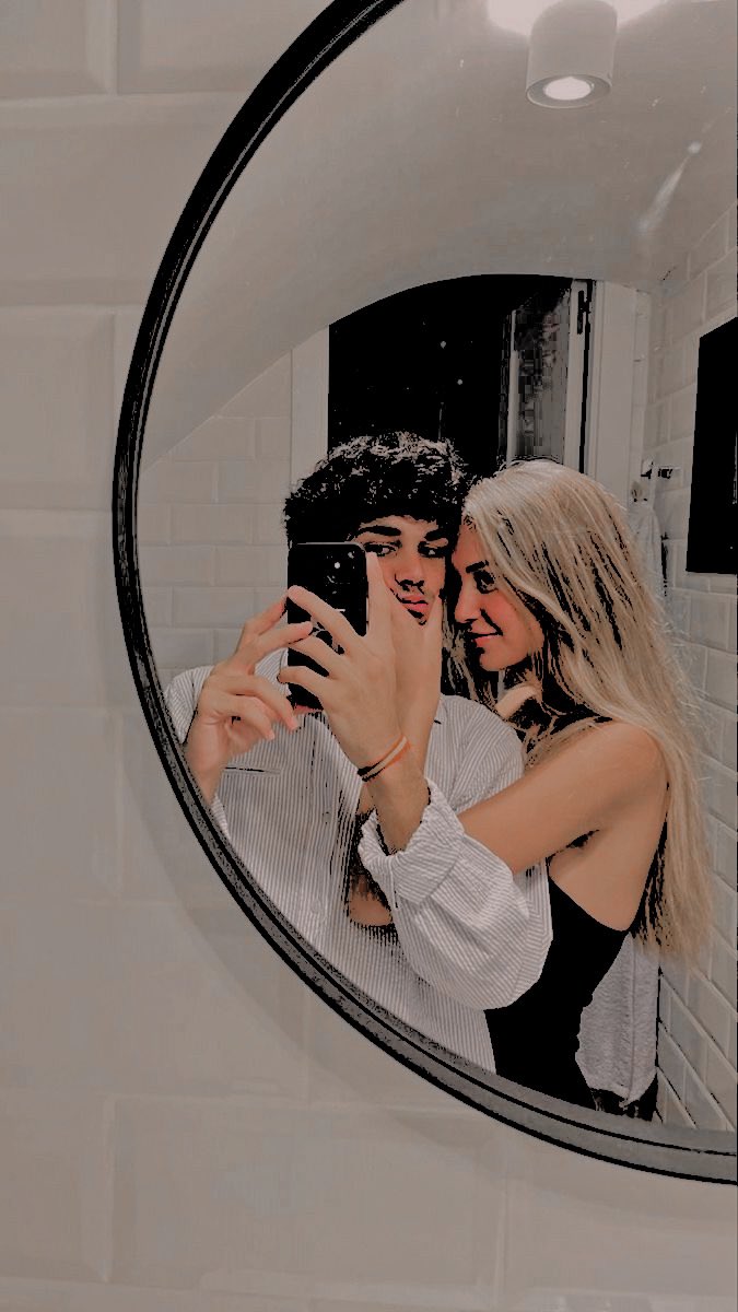 ⠀
⠀
⠀⠀⠀𝐕ou te 𝑝𝑒𝑛𝑑𝑢𝑟𝑎𝑟 num q͟u͟α͟d͟r͟o
         bem do lado da 𝑚𝑖𝑛𝘩𝑎 𝑐𝑎𝑚𝑎.
⠀⠀⠀⠀⠀⠀⠀  ⠀⠀⠀