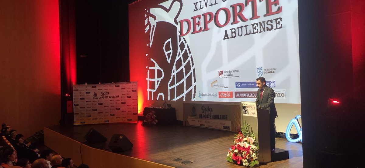 Hoy el deporte sale del terreno de juego, nos vestimos de gala para disfrutar de la XLVII Gala del Deporte Abulense!!

Enhorabuena a todos los premiados, un reconocimiento al esfuerzo y al trabajo diario

#MeQuedoContigo | #SiempreDioce 🏀⚽

#GaladeldeportedeAvila