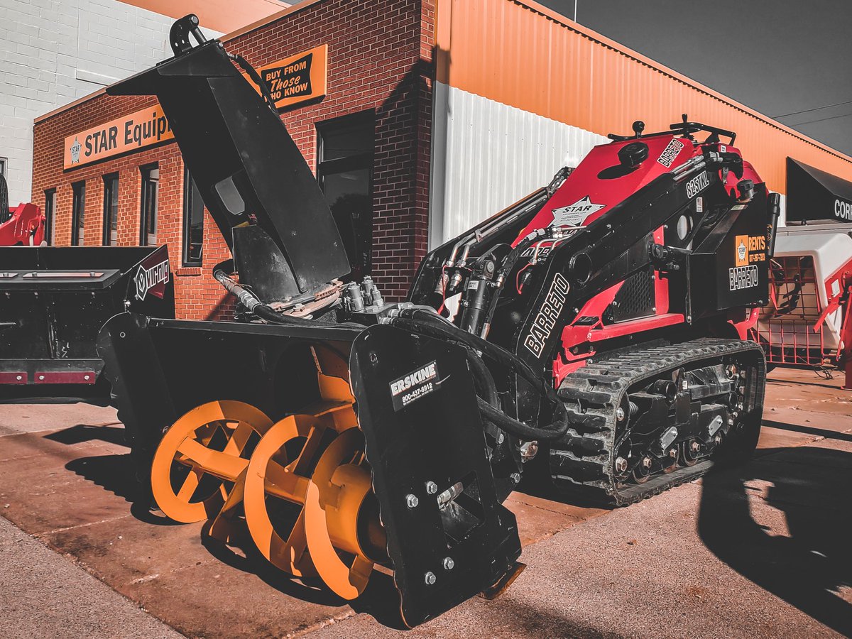 Star_Equipment's tweet photo. Equip yourself with the right equipment to keep your jobsite running smoothly this winter. Snow removal &amp; winter equipment for sale or rent. 
Give us a call or visit https://t.co/BVbjH0xB32 today!
#StarEquipment #SnowRemoval #SnowPushes #SnowBlades #SnowBlowers #Buckets https://t.co/vMu88ZqGrh