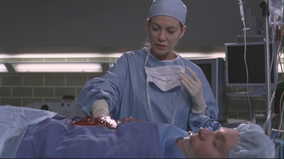 merdersuniverse's tweet photo. um hospital na França precisou ser evacuado, pois um paciente chegou com uma bomba enfiada no c*. é impressionante que para cada notícia absurda envolvendo um caso médico, já existe um episódio de greys anatomy exatamente sobre esse assunto. https://t.co/E0cPrraQJM