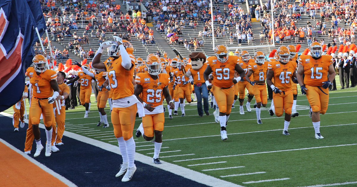 Let’s go!! 🔥<a href="/TwoStarWade/">Trevin Wade</a> <a href="/clarencemcdoug1/">Coach McDougal</a> <a href="/JUCOFFrenzy/">JUCO Football Frenzy</a>