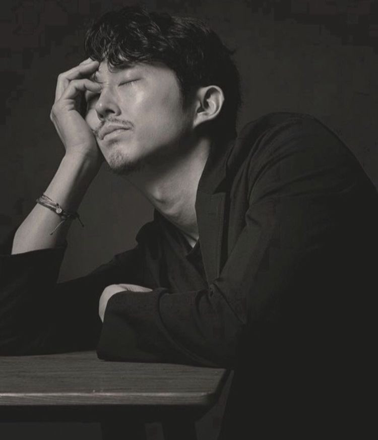 Happy birthday steven yeun :) 