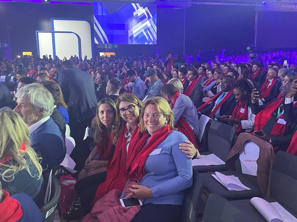 mercredi 21 décembre 2022 Cécile De Saint Michel est la deuxième femme portée à la présidence du <a href="/CSOEC/">CNOEC 🚀</a> après <a href="/AgnesBricard/">Agnès Bricard</a> #expertcomptable