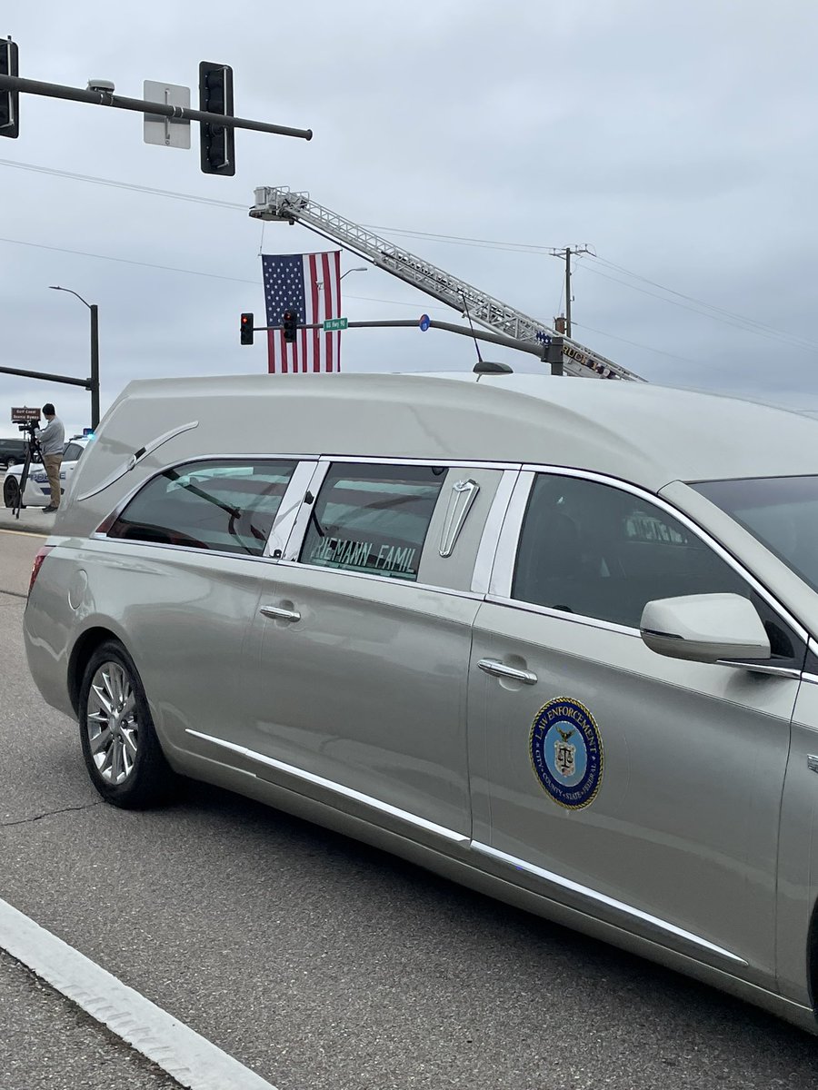 Natasha Robin tweet media