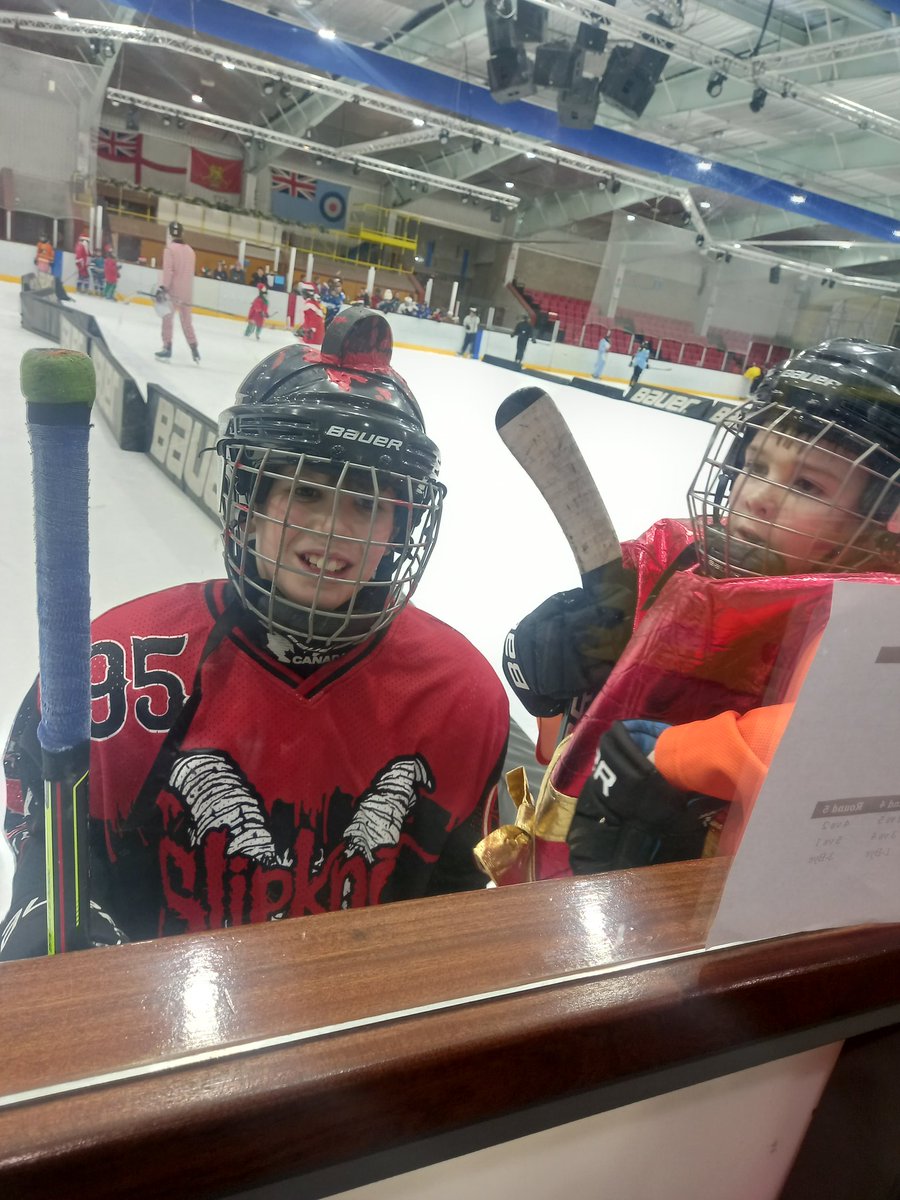 Fancy dress hockey <a href="/Kingston_Sharks/">Kingston Ice Hockey Club</a>