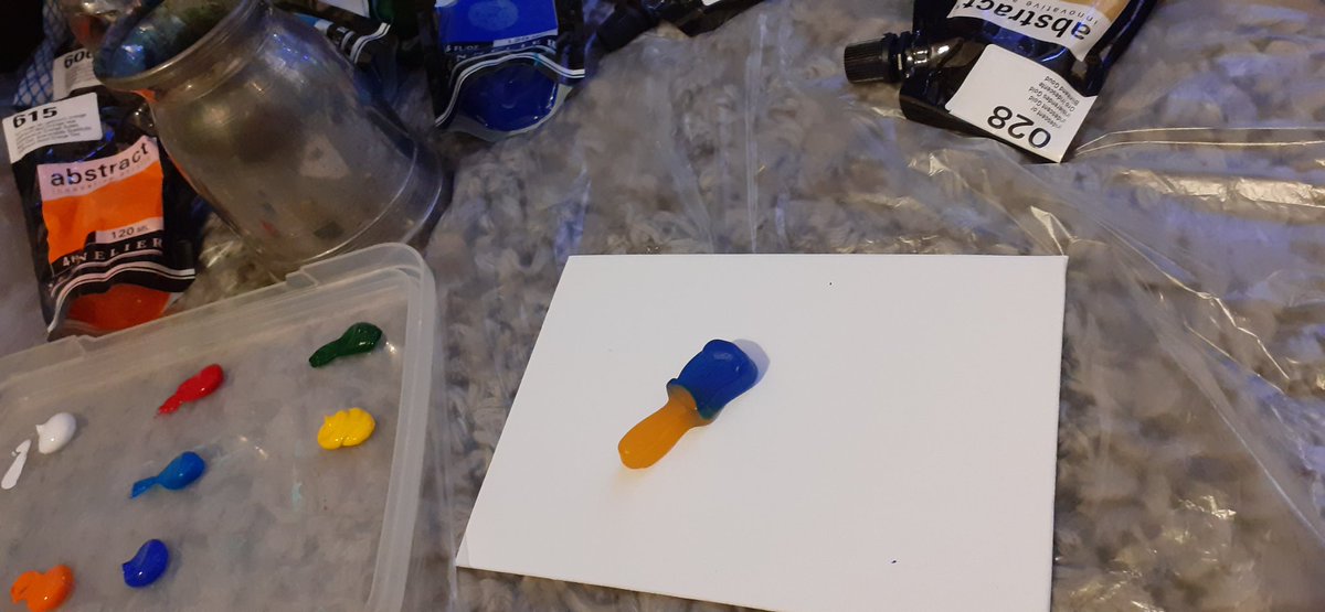 ArtyNewts's tweet photo. A work mate gave me some paint brush jelly sweets, so I have done a painting as a gift to him, using one of the sweets! "The Clump" Ivybridge. #dartmoor #Ivybridge #devonlandscape #painting #artgift #landscapepainting https://t.co/TqjLmwBOYq