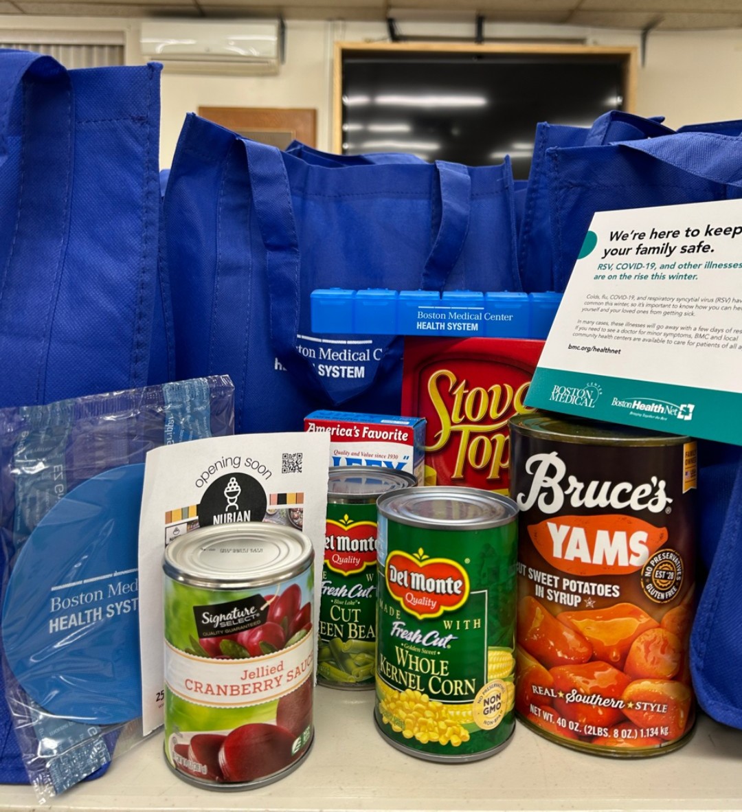 Boston Medical Center (@the_bmc) on Twitter photo Yesterday we teamed up with <a href="/TwelfthBaptist/">Twelfth Baptist Church</a> to host a holiday food giveaway🍽. BMC staff and community volunteers bagged over 500 turkeys🦃, with other seasonal items.
We’re #BMCProud to provide our families with yummy foods to enjoy with loved ones this holiday season. ❤️ Yesterday we teamed up with <a href="/TwelfthBaptist/">Twelfth Baptist Church</a> to host a holiday food giveaway🍽. BMC staff and community volunteers bagged over 500 turkeys🦃, with other seasonal items.
We’re #BMCProud to provide our families with yummy foods to enjoy with loved ones this holiday season. ❤️