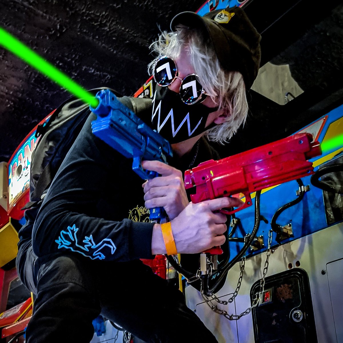 TOKI on Twitter "LASER GUN SONG THING JUST HIT 2MIL LFG"