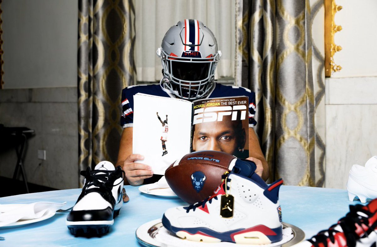 HOWARD FOOTBALL tweet media