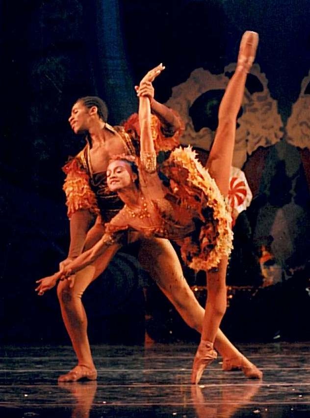DanceUSAorg's tweet photo. Archiving &amp; Preservation Fellow shady Radical shares her experience working with @ballethnic. Read "Building an Archive: Overview and Advice" in our eJournal https://t.co/HJSp8zfecj #dance #DanceArchives #AtlantaDance https://t.co/y7g2sShRUn