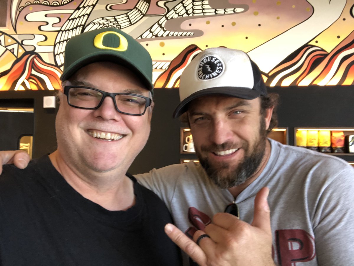 <a href="/ElliMaeFlint/">💀💋ElliMaeFlint💋💀</a> <a href="/tjlavin/">TJ Lavin</a> Love this show, got to meet the legend in Las Vegas one time long ago (well 4 years or so)
