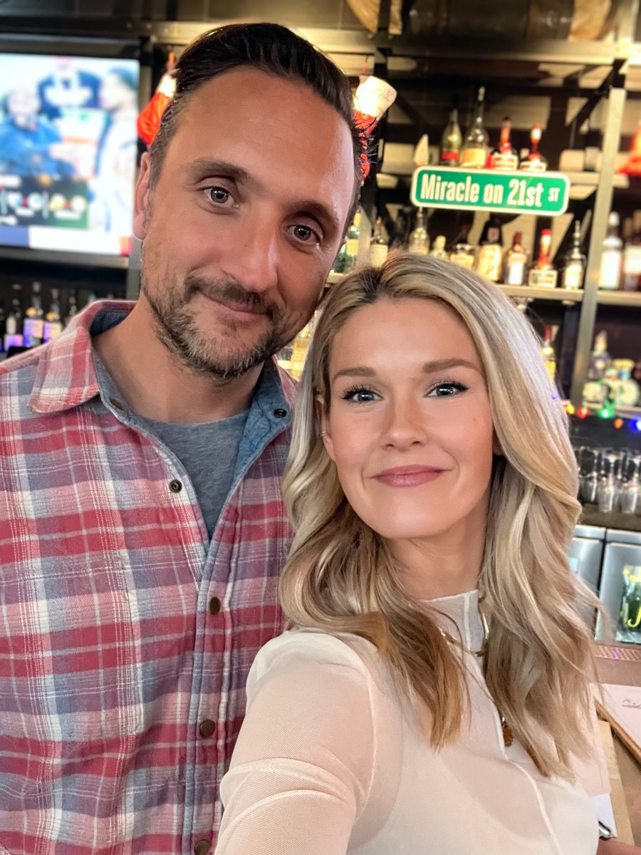 bartonsimmons's tweet photo. Couldn’t be more excited about #GoldStandard23. Proud of what we’re stacking. Time to celebrate https://t.co/ExXxo5qWAr
