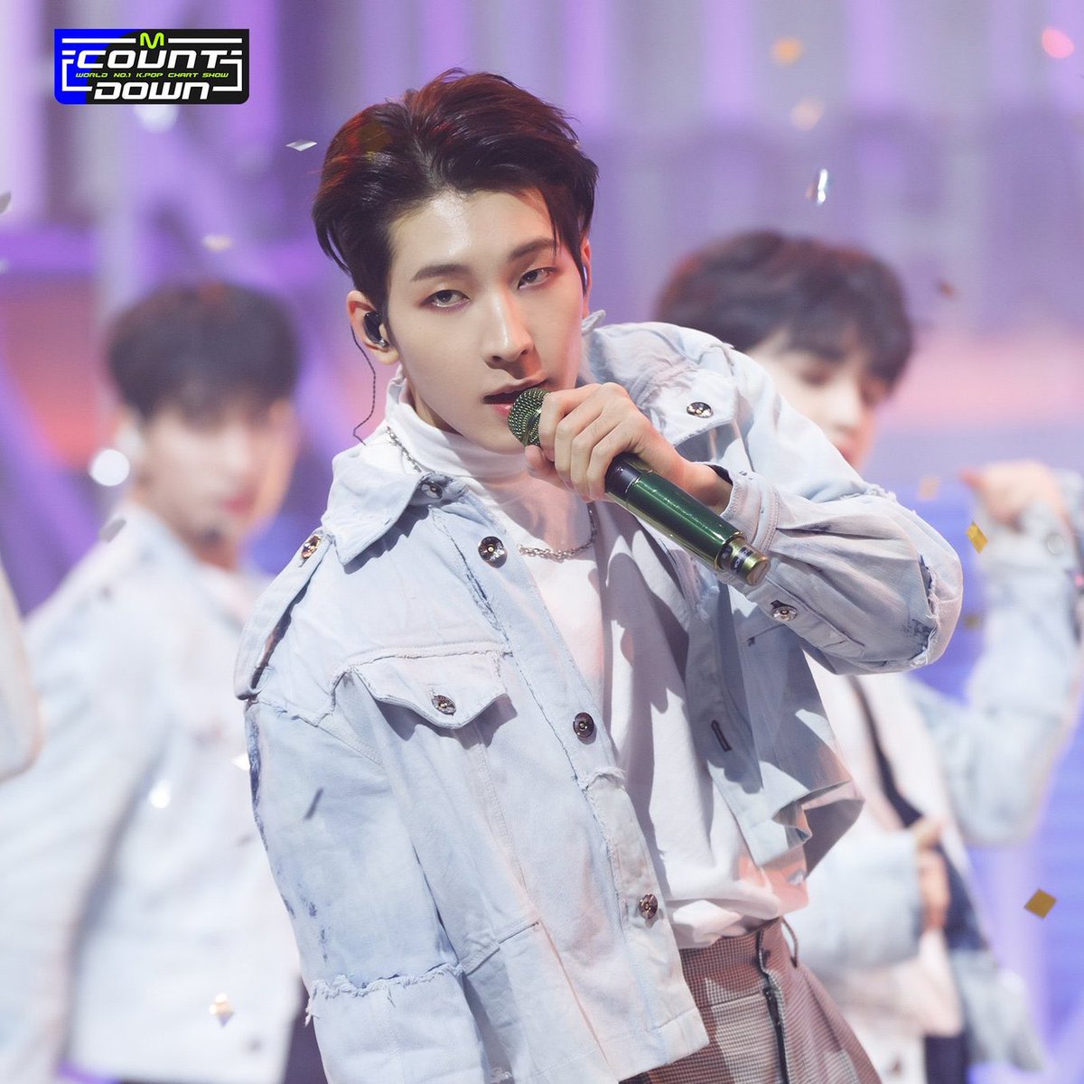 wonwoo pics on my phone tweet media