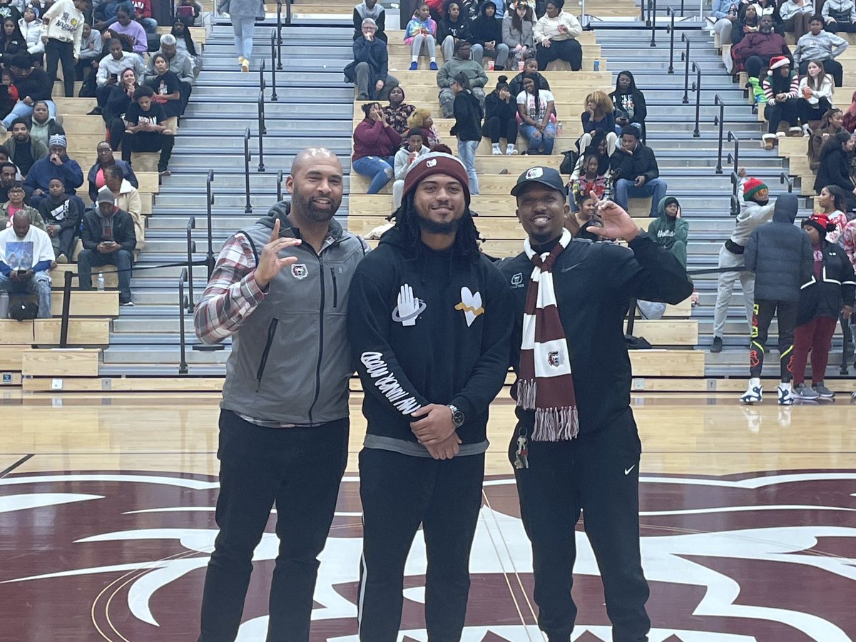 Welcome home ⁦<a href="/Colts/">Indianapolis Colts</a>⁩ linebacker and former LC Bear Cam McGrone!