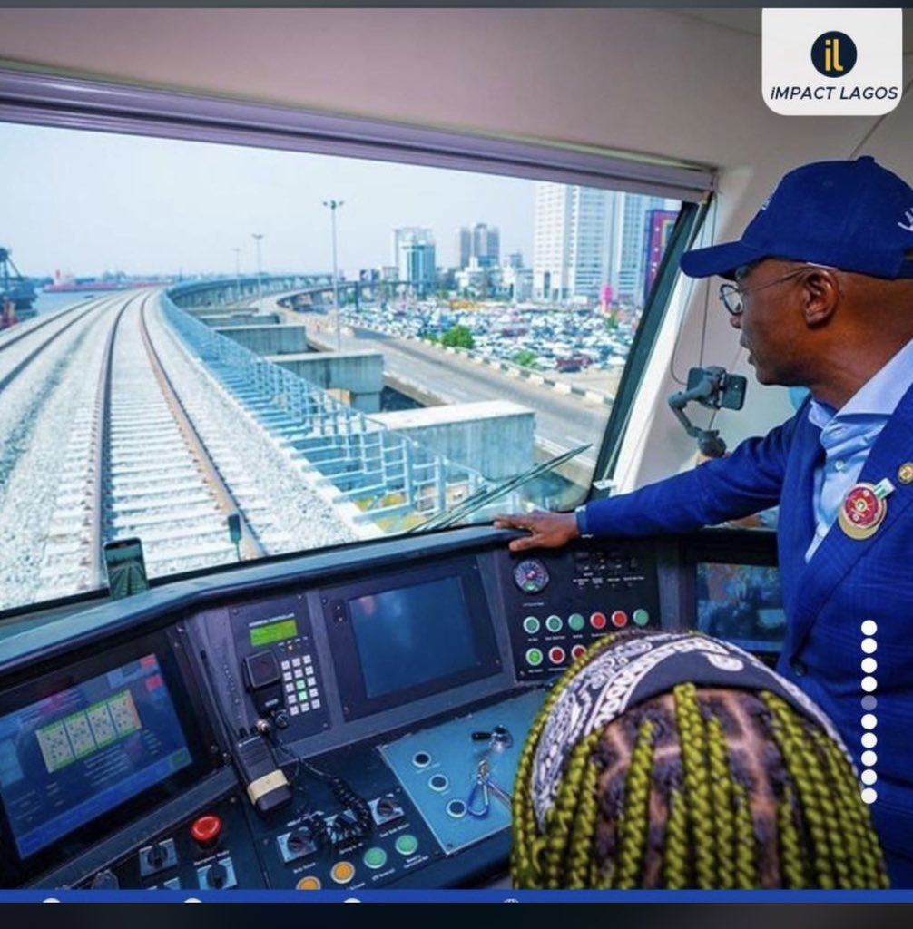 Lagos State Government launches Light Rail system!
Congratulations Jide Milwaukee!

MIND THE GAP! 🚆