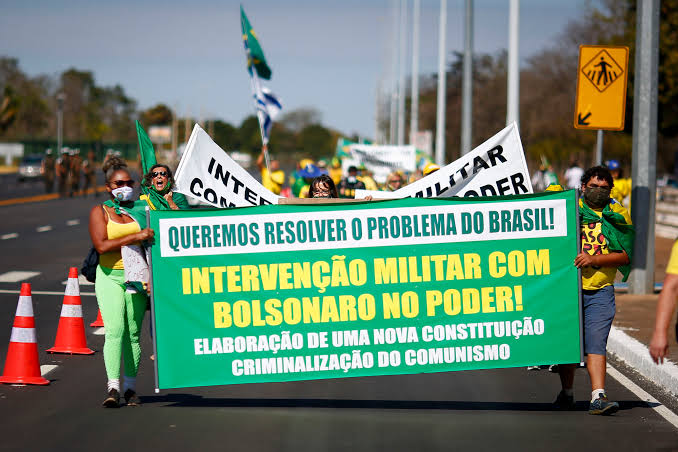 MaxuelShaka's tweet photo. #NAO #CAIA #EM #NARRATIVA #CONTINUAMOS #NO #QGS https://t.co/pDaVndj1k9