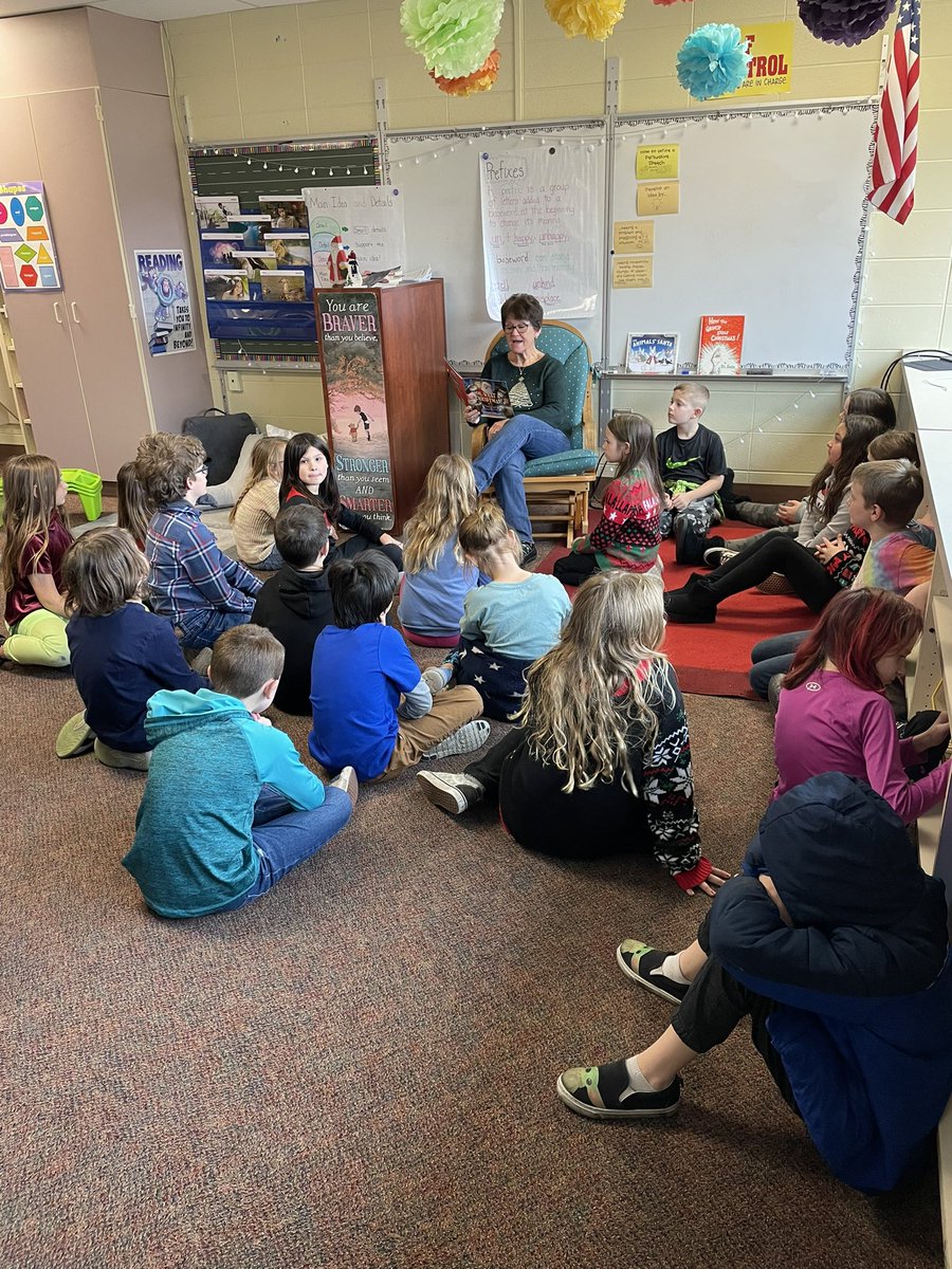 Today was Reading in a Winter Wonderland Day in 3rd grade, and they really enjoyed listening to winter read alouds by GC staff and community guests who visited Harris today. #lovedatHarris #1gc