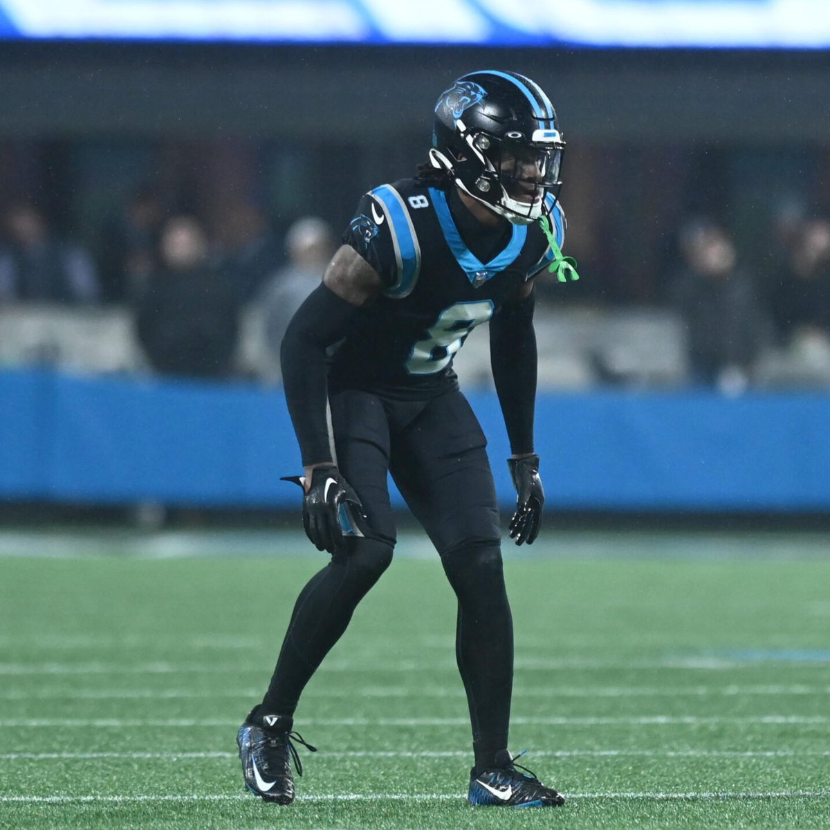 Jaycee Horn is *only* a 3rd alternate for the Pro Bowl.

The same Jaycee Horn among NFL CBs:
🔒 23 catches allowed (fewest)
🔒 216 yards allowed (fewest)
🔒 0 TDs allowed
🔒 39.4 passer rating allowed (lowest)

ℹ:<a href="/PFF/">PFF</a> | 📸:<a href="/GriffinZett/">griffin zetterberg 📸</a>