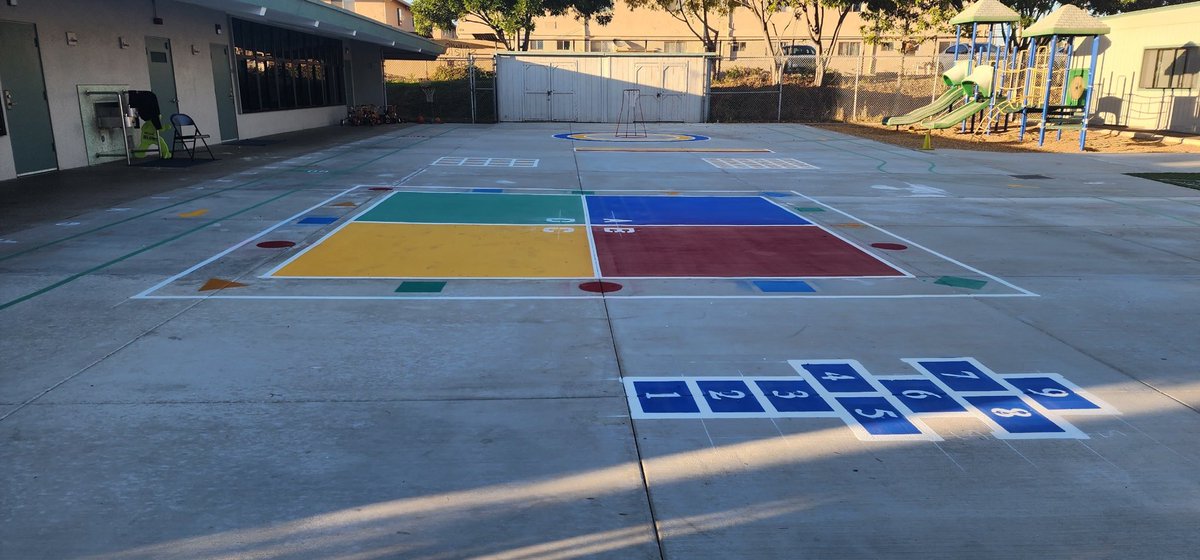 NSD_Castillo's tweet photo. #NSDnow ⁦@NSDLeighangela⁩ Introducing Peaceful Playground designs to our kinder areas during the break. Hopefully the kids enjoy it! https://t.co/VXBAYdCCo1