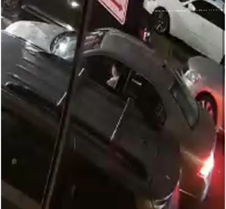NYPD72Pct's tweet photo. 🚨WANTED ASSAULT with a taser🚨 On 12/16/22 at 6:05PM on 20 Avenue & 57 Street. Any info call us at #800577TIPS or DM @NYPDTips https://t.co/VoLIGb0idF