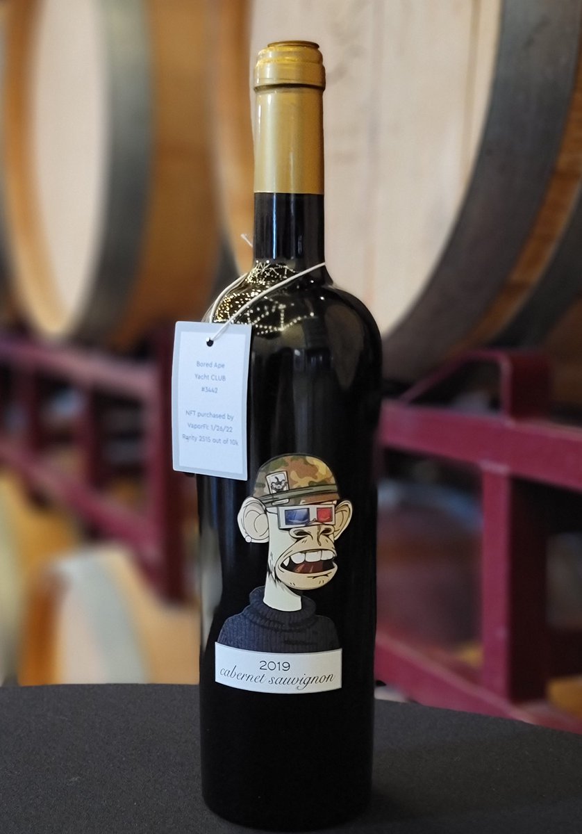 _VaporFi's tweet image. Since March, we’ve been working on a collaboration with @TheBlindHorseWI to give our @BoredApeYC #3442 some more life. The day is here!

Pre-order a bottle today!

theblindhorse.com/online-store/