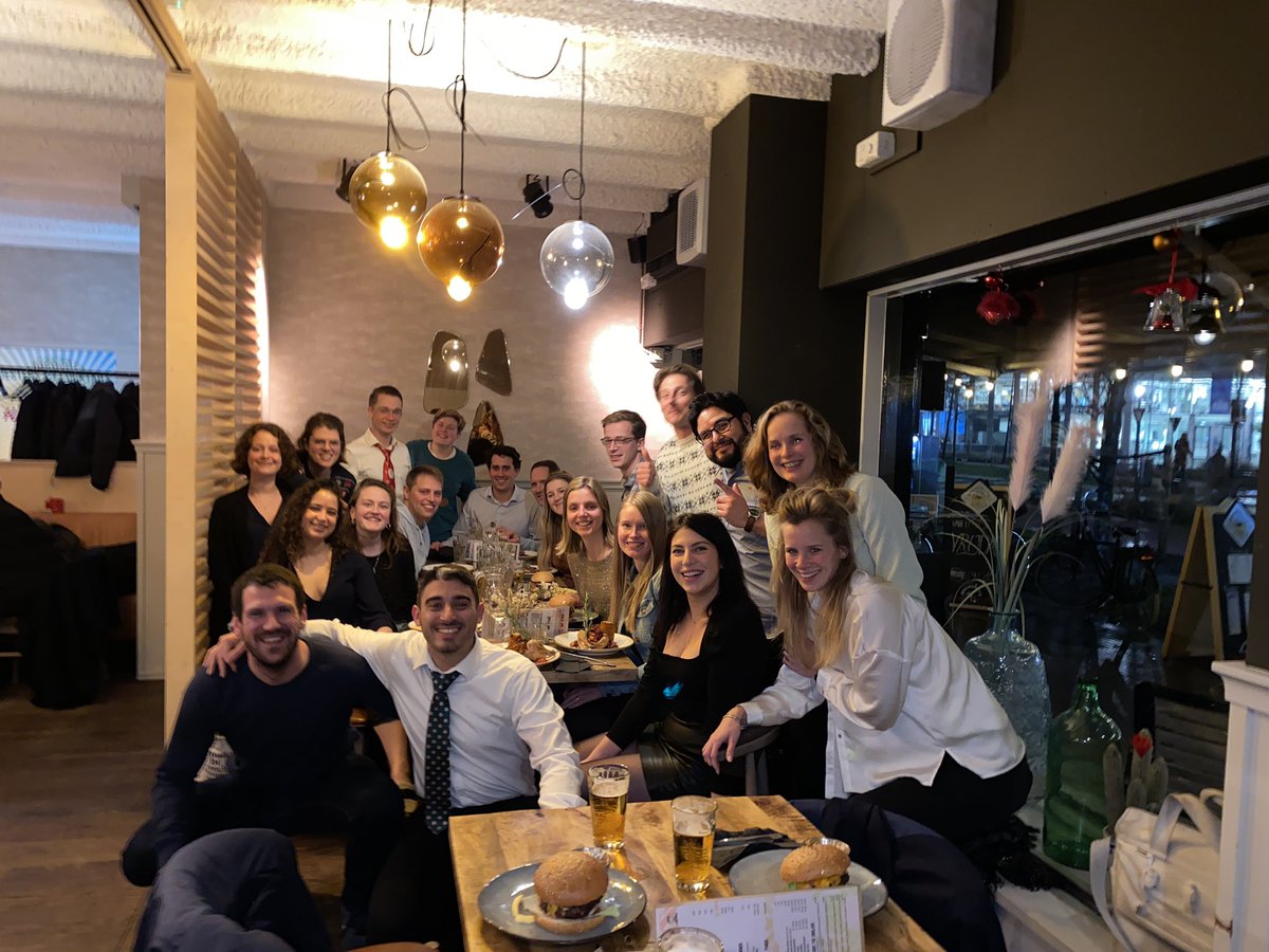 “It takes a village to raise a child” and it takes an amazing group to raise great scientists! 
Merry Christmas and Happy New Year from our lab to yours 🎄🎅🏼🧬
@BoxtelLab <a href="/prinsesmaximac/">PrinsesMáximaCentrum</a>