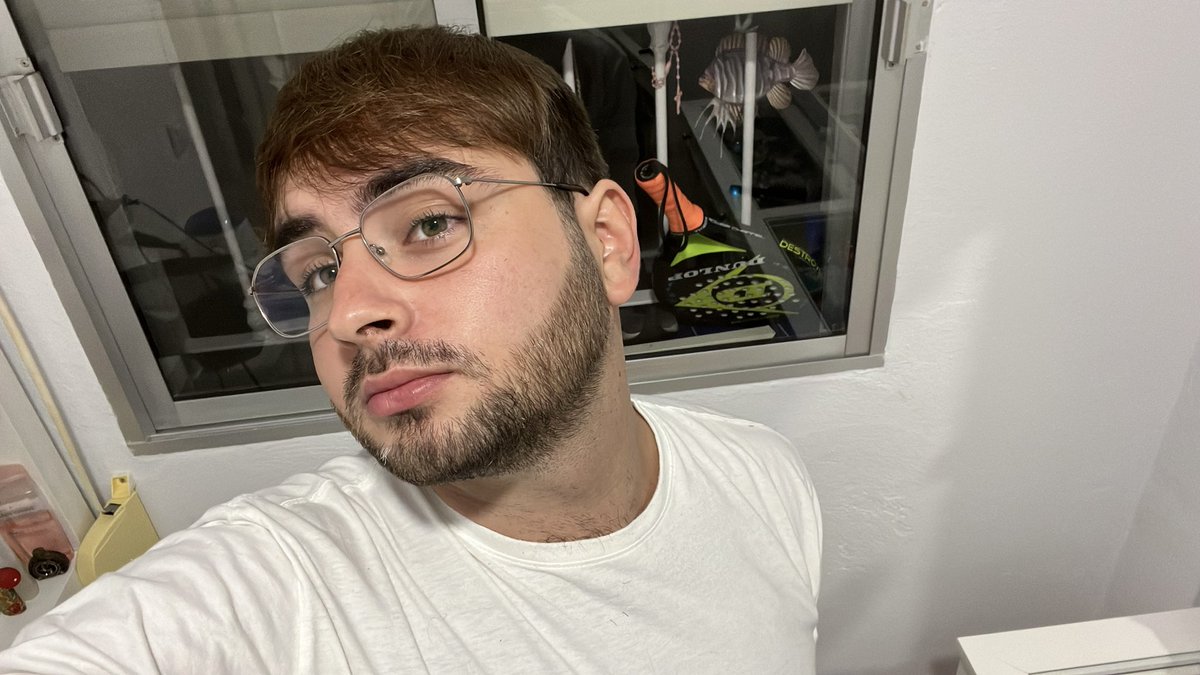 Pedro Meni 🇸🇨 tweet media
