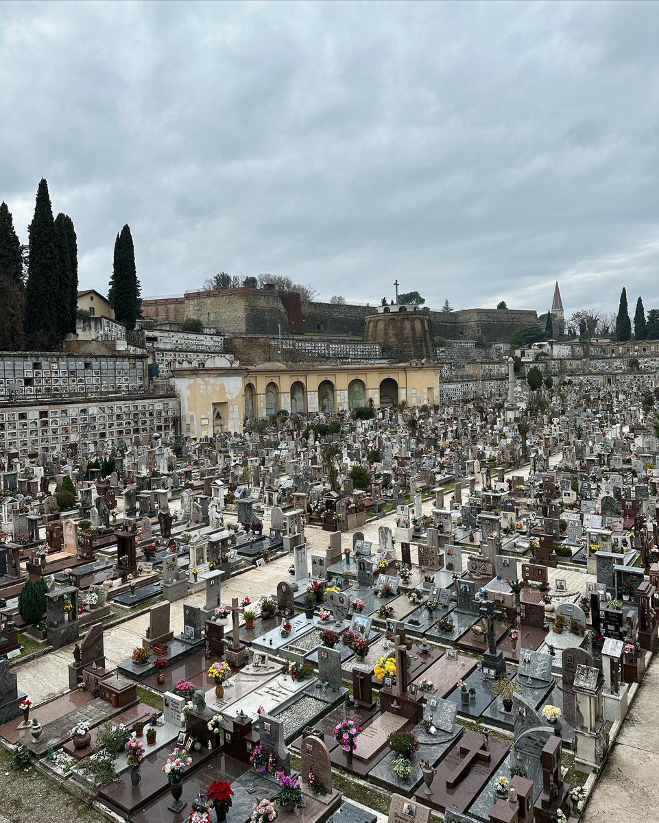 Cimitero Urbano Di Arezzo
