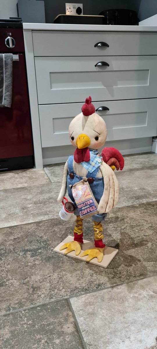 alfmakes's tweet photo. Brewster the rooster
#handmade #art #artdolll #artdolls #rooster #handmadegifts #crafty #doll #art #artistic #funcrafts #justforfun #fabric #sewing #sewingaddict #ownpattern #funfunfun #sewingprojects #sewingfun #sewsewsew #sewersgonnasew #sewingaddict #primativedoll https://t.co/Rw6rzzQFzi