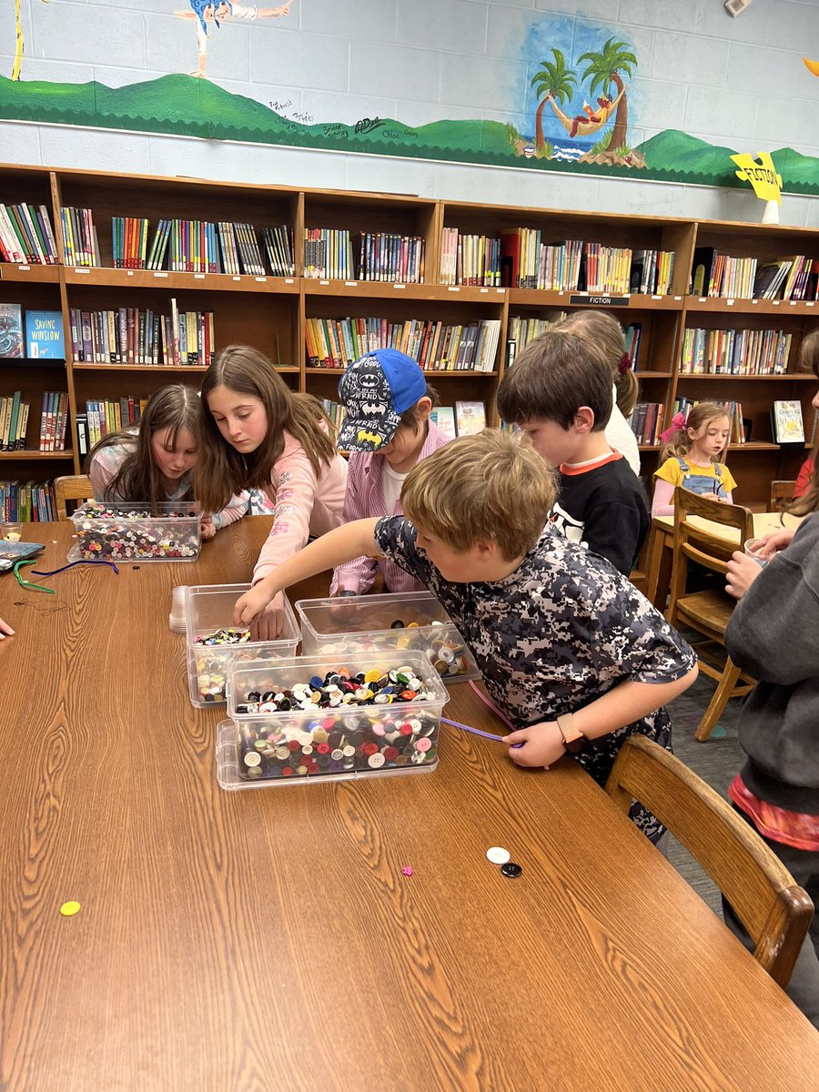 Grace Park Library/Collaboratory tweet media