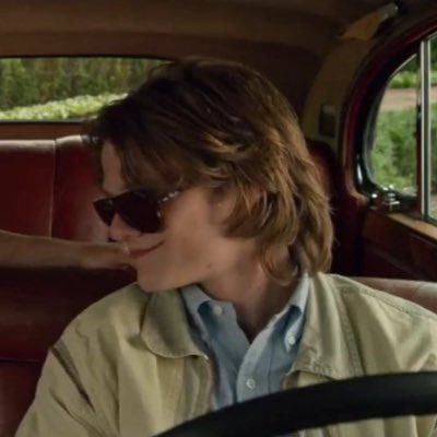 al3xsummers's tweet photo. profilowe z serii siemka mała potrzebujesz podwózki #NoweProfilowe https://t.co/dUbScDsc9h