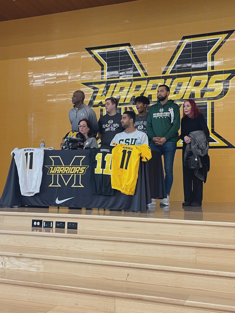 MemoWarriors's tweet photo. Congratulations Kennedy!! We wish you all the best as you enroll and start your collegiate football career at Colorado State! We are so proud of you! Go Rams! #memorialmade https://t.co/wfmZqCxLbF