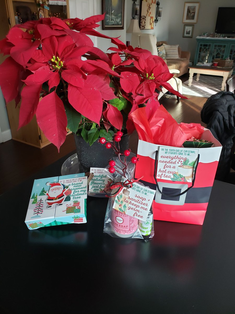 Thank you <a href="/octaylorpta/">O.C. Taylor PTA</a> and the parents who delivered everyday for making the season so joyful!  Happy Holidays to all!   @OCTPedevilla @OCTBailey #OCT4U