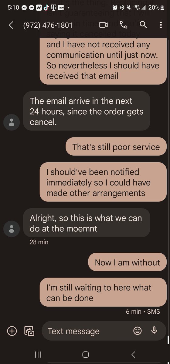 Ebonee55418431's tweet photo. @neimanmarcus then tells me I won't be notified for 24 hours but magically I get it and made to seem like you're going do something for this poor experience and have not gotten a response in 30 minutes #horriblexperience https://t.co/AYatqqwQIb