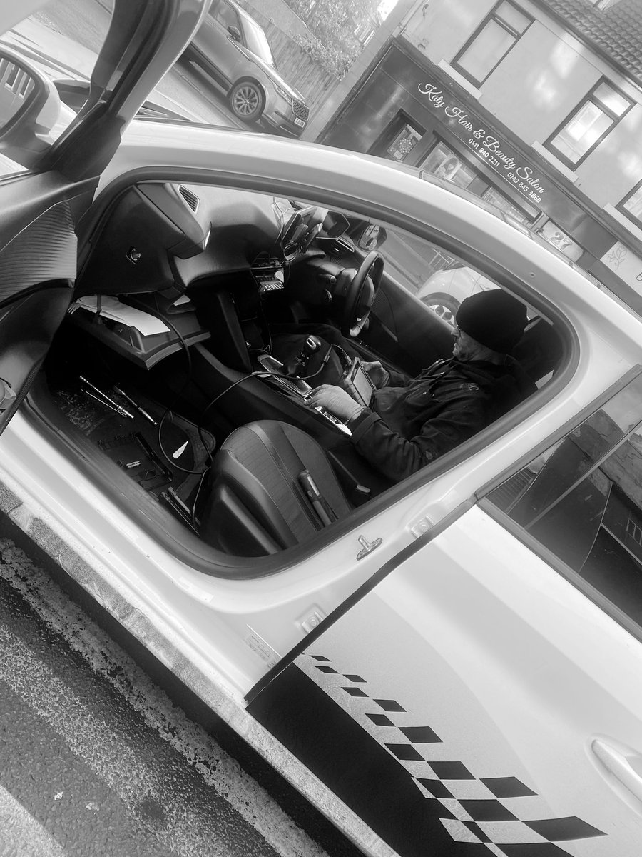 DrivewithShar's tweet photo. #peugeot208 had less than a year been in @MacklinMotors since 9th of Dec. No courtesy car no help,#drivinginstructor let down, no income for over 2 weeks lost thousands, first #Peugeot will be my last.@PeugeotUK @Peugeot feel so let down with this car. 😭 https://t.co/pMXGn66crX
