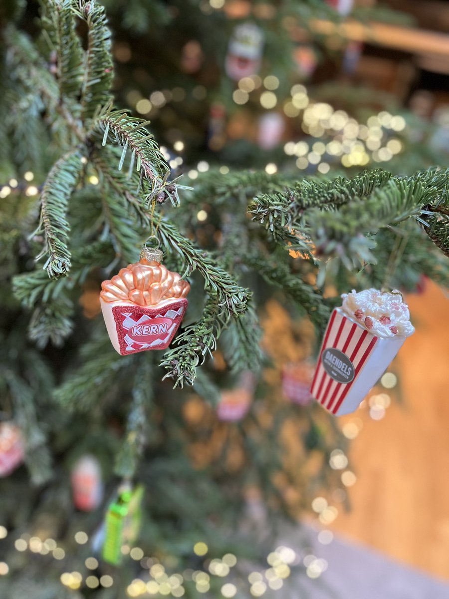 Philip van den Brand tweet media