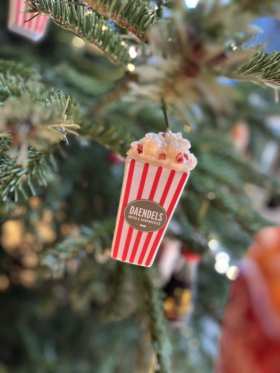 Philip van den Brand tweet media