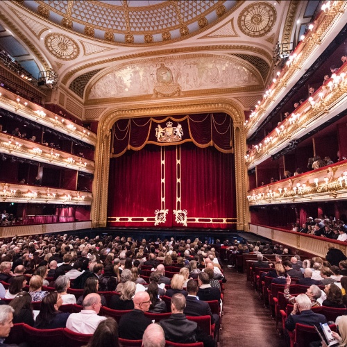 Theatre-News.com Royal Opera House thanks NHS staff for their work over the pandemic and beyond - #royaloperahouse @RoyalOperaHouse #RoyalOpera #theroyaloperahouse #theroyalballet dlvr.it/Sflfrf