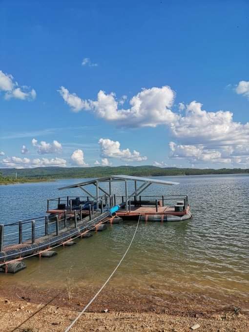 Culmina con calidad la ejecución de la Toma Flotante en la presa El Salto, en Viñales, por la UEB Mantenimiento Electromecánico de la Empresa de Aprovechamiento Hidráulico Santiago de Cuba.
<a href="/OSDE_AyS/">OSDE Agua y Saneamiento</a>