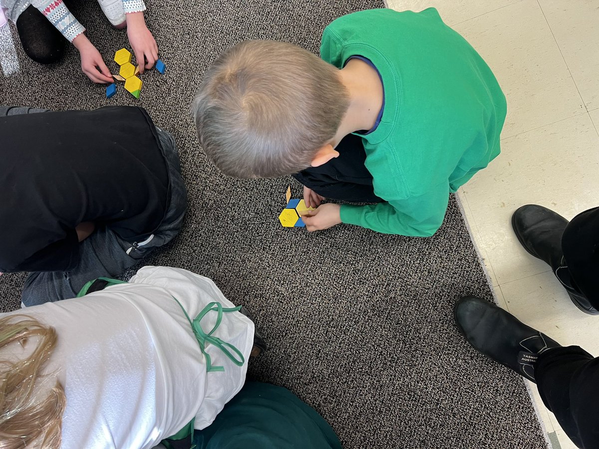 MrsBanghart's tweet photo. Todays #TVDSBDecemberMathChallenge was familiar to us as this is one of our favourite activities! We really love pattern blocks! Ss worked in groups and today the task took some trial and altering our pattern but we had lots of fun 🤩 🐧 @tvdsbmathk8 https://t.co/7a2r51rQdv