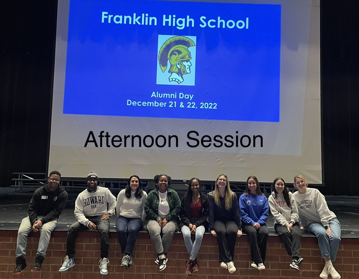 NInzano_FTPS's tweet photo. Franklin HS Alumni Day- 1st Day. We had a lot  of amazing Alumni come back to speak to Juniors. https://t.co/D1LwiFUBEf