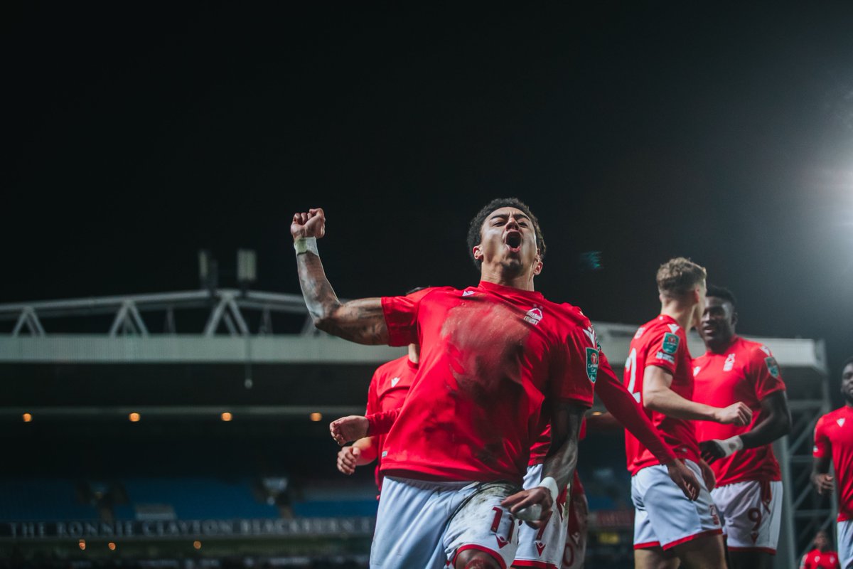 NFFC's tweet photo. What it means to @JesseLingard ❤️ https://t.co/khNHvVrSZJ