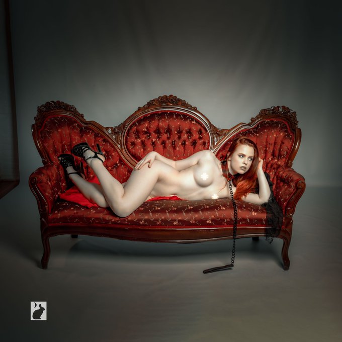 📸🐇✨  #redhairmodel #playboybunny #studiophotography #petplay #bdsmcollar #artisticphoto https://t.co<a href="/tag/redhairmodel"class="tags">#redhairmodel</a><a href="/tag/playboybunny"class="tags">#playboybunny</a><a href="/tag/studiophotography"class="tags">#studiophotography</a><a href="/tag/petplay"class="tags"><span>#petplay</span></a><a href="/tag/artisticphoto"class="tags"><span>#artisticphoto</span></a><a href="/tag/bdsmcollar"class="tags"><span>#bdsmcollar</span></a>