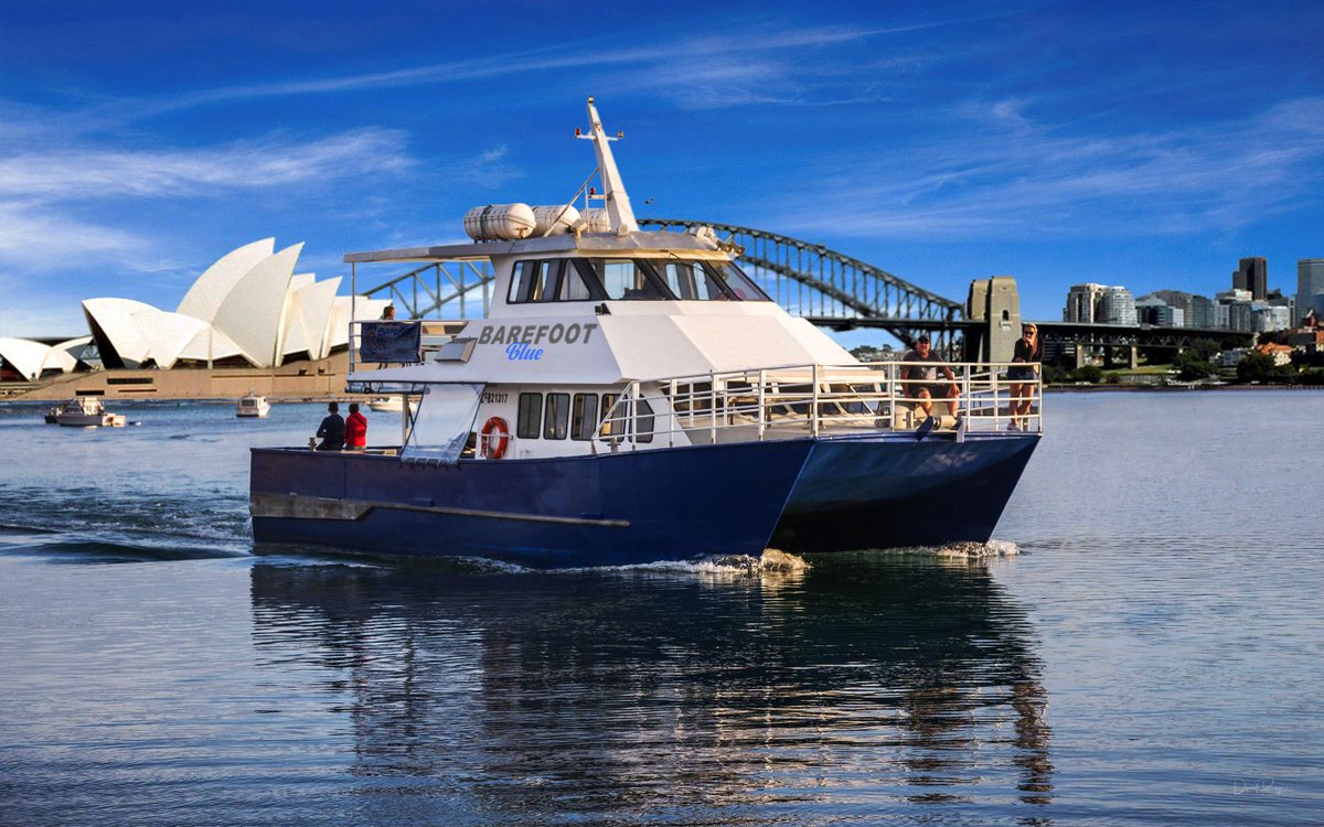 boatingoau's tweet photo. Barefoot Blue a great boat for all occasions and that Sydney Harbour event or party for up to 50 people bring a DJ and party !. https://t.co/VNahTYgzcG https://t.co/xpJE5d9FVD