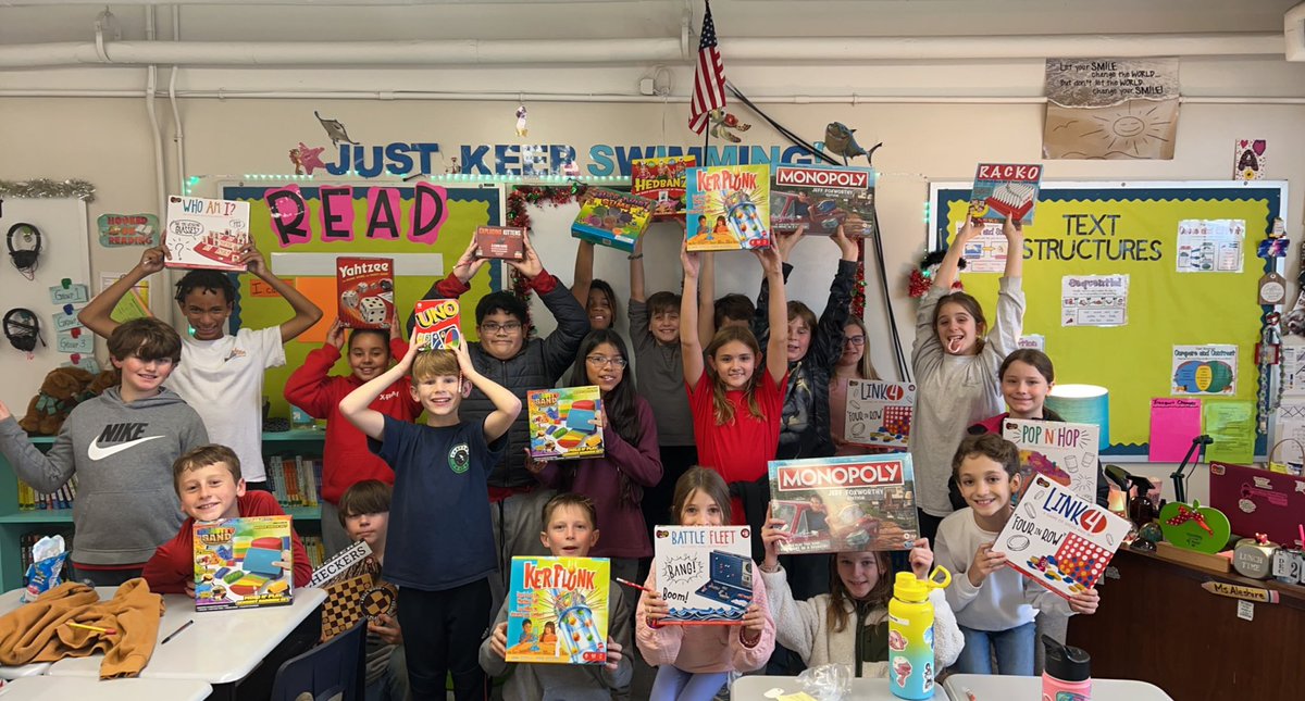 The kids loves their board game presents! Thanks to everyone who donated and helped make this happen 🎄❤️