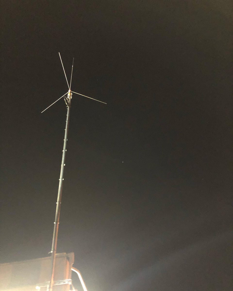 xtendsound's tweet photo. Happy Anniversary @xtendsound !!! 2 years of Xtending Louisville’s favorite broadcasters! 💖 #lpfm #communityradio #louisville #wxnd @ARTxFM #wintersolstice #planetsconverge #2020 https://t.co/6jPHr8h5Ue