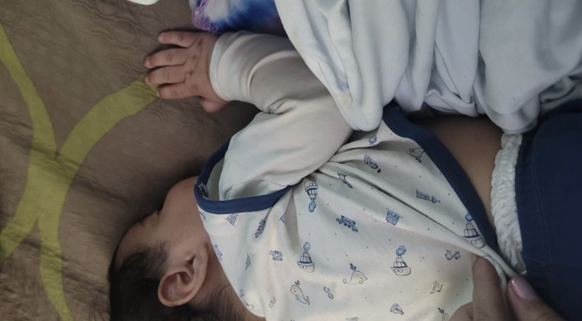 .<a href="/OscarLeeser/">Leeser for Mayor</a> Please open up the empty schools or civic center for the refugees &amp; migrants tonight. It’s too cold outside. There was a 3mo baby on the streets last night that could have died on your watch. You will have our full support if you do this. It just makes sense.