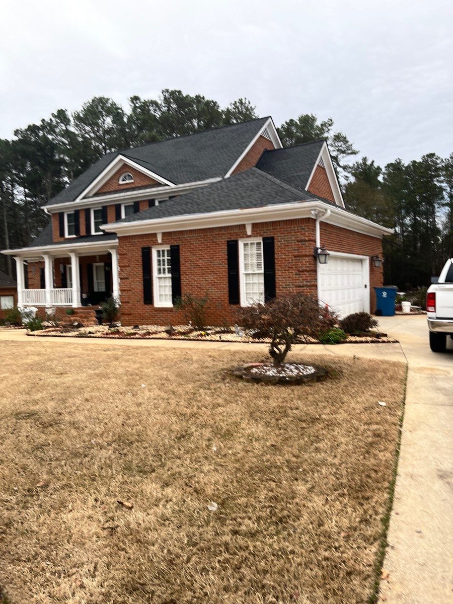 ProShieldGA's tweet image. 🍑 We like BIG ROOF and we can not lie! 🍑

Do you know someone suffering big roof sag?

Is there a roof in your life that needs…help?

Call the PROS at SkyShield Roofing for a thorough assessment ANYTIME.

678-722-8904
Info@slyshieldroofing.net