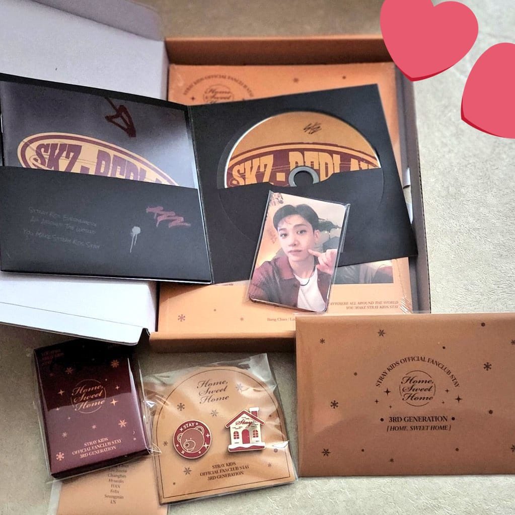 the physical skz replay cd 🥹🥹🥹🥹