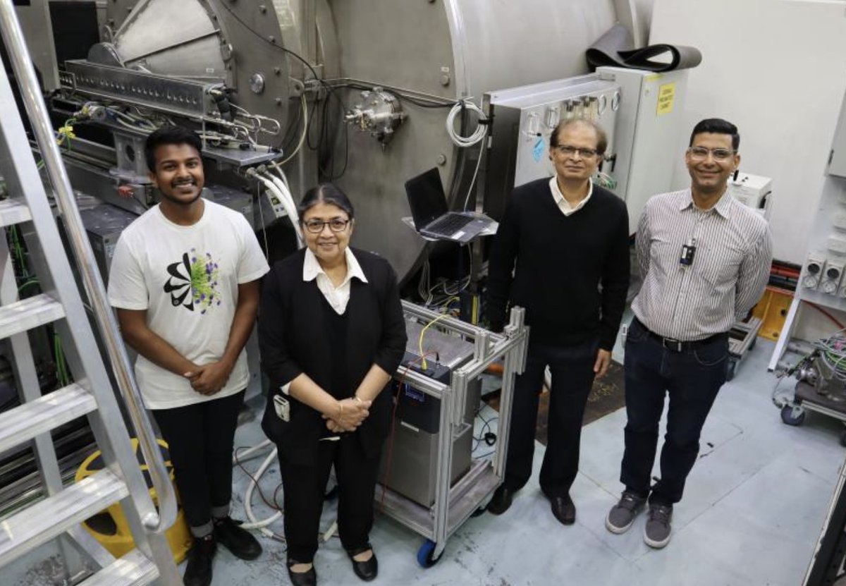 ResearchRMIT's tweet photo. Pioneering research reveals how proteins with no defined 3D structure – known as ‘intrinsically disordered proteins’ – change shape inside the cell’s crowded environment. Great collaboration with @ANSTO + @CSIRO led by @RMIT's Prof Naba Dutta. 
Read: https://t.co/RVSTjusVXx https://t.co/zVmx9Uh6jE